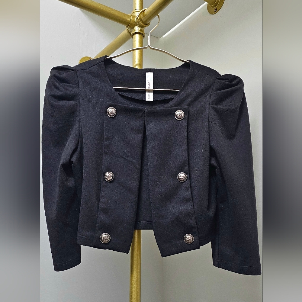 Black Cropped Blazer – Size Medium – New Without Tags